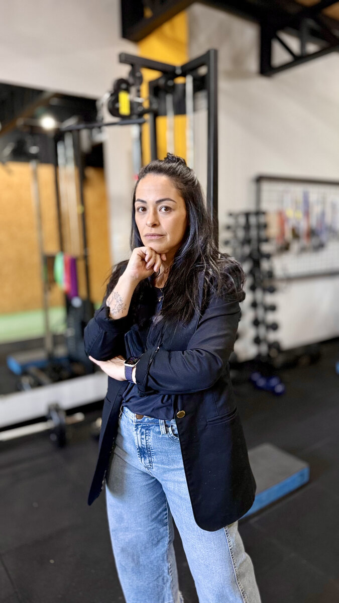 Paloma Priebe em um estúdio de treino